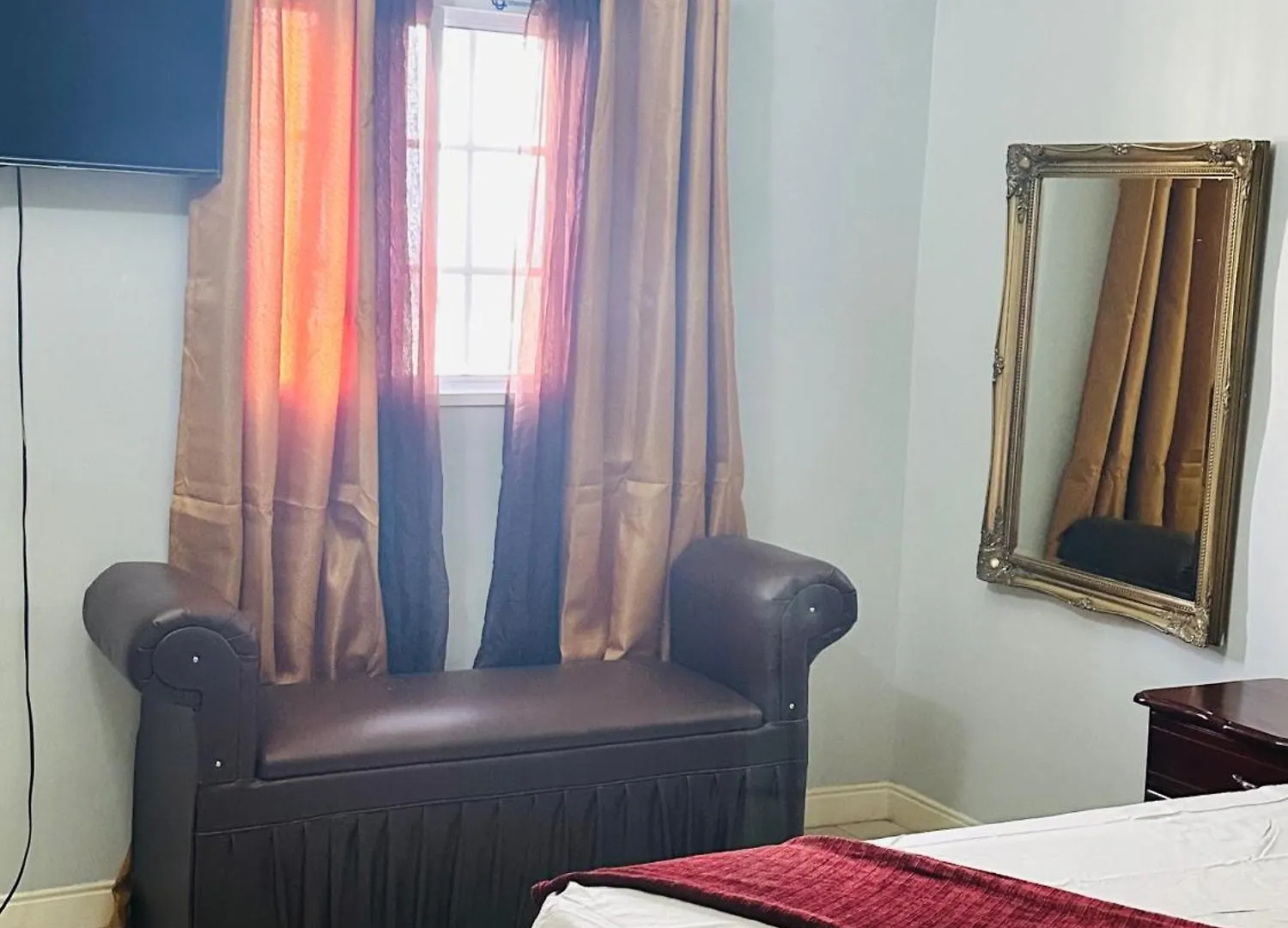Lovely 2-Bed Apartment In The New Kingston Area Beverly Hills 0*,  Jamaica