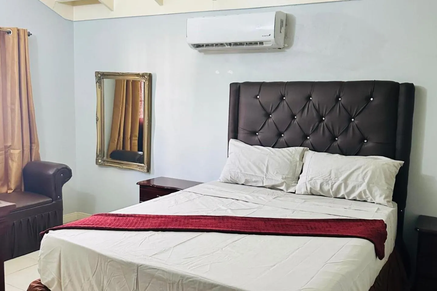 Lovely 2-Bed Apartment In The New Kingston Area Beverly Hills